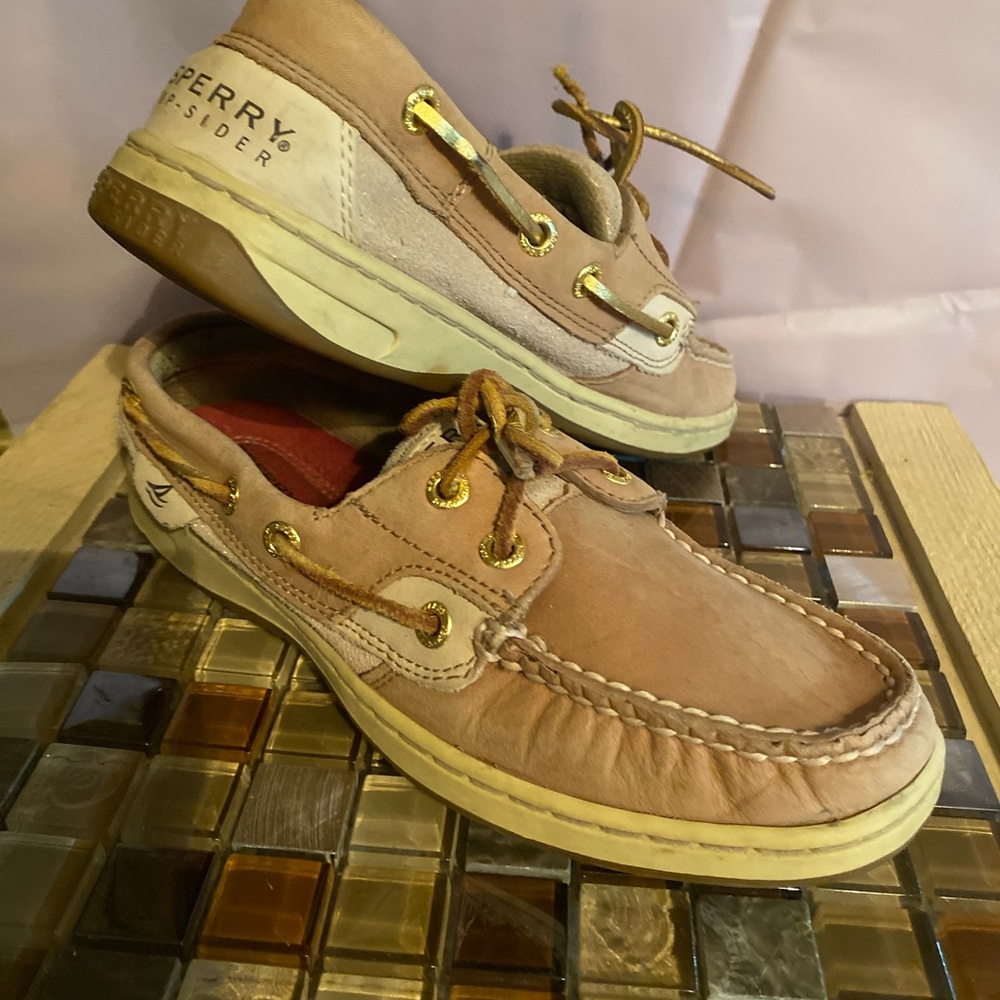 Sperry Tan and Gold Loafers with Moccasin Style